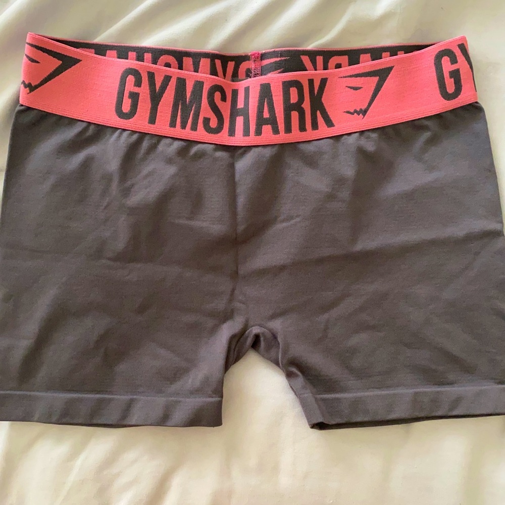 Gymshark Grey Shorts w Pink Band!